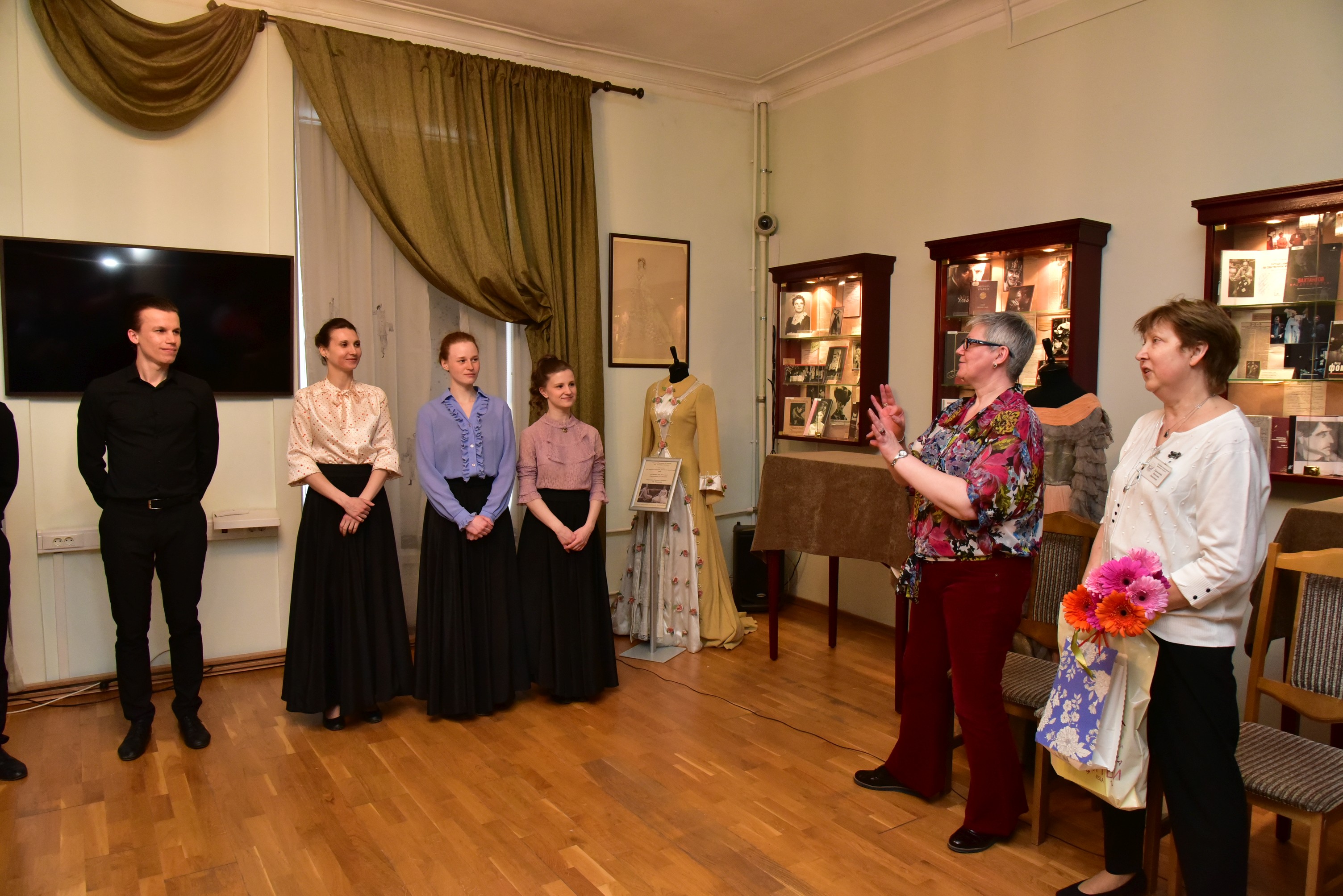 11 мая в РГБИ студенты Российской государственной специализированной академии искусств показали дипломный спектакль